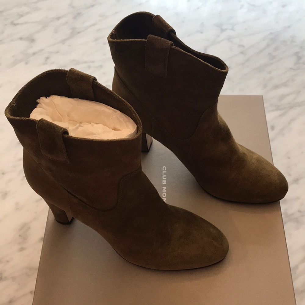 Club Monaco Suede Boots Size 7.5
